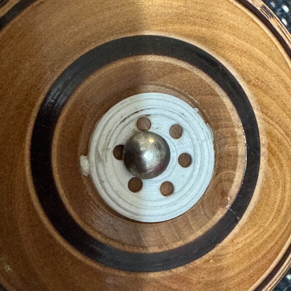 Yo-Yo, Wooden/Carved - Picture 9 of 10